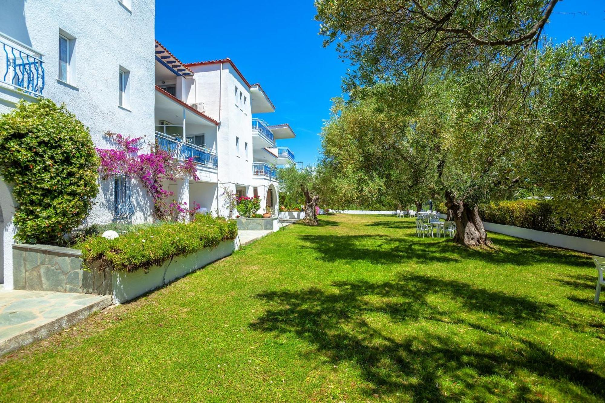 Xenios Faros Apartments Possidi Exterior foto