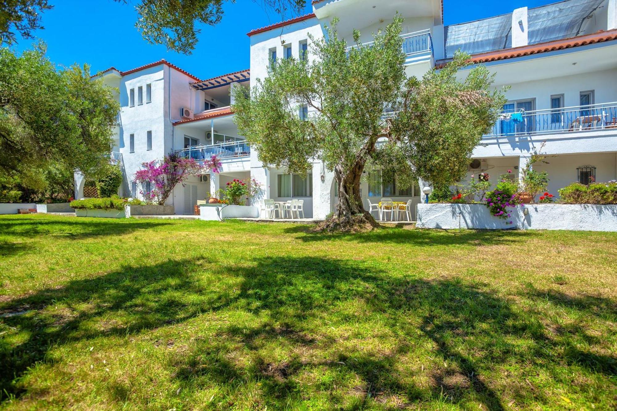 Xenios Faros Apartments Possidi Exterior foto